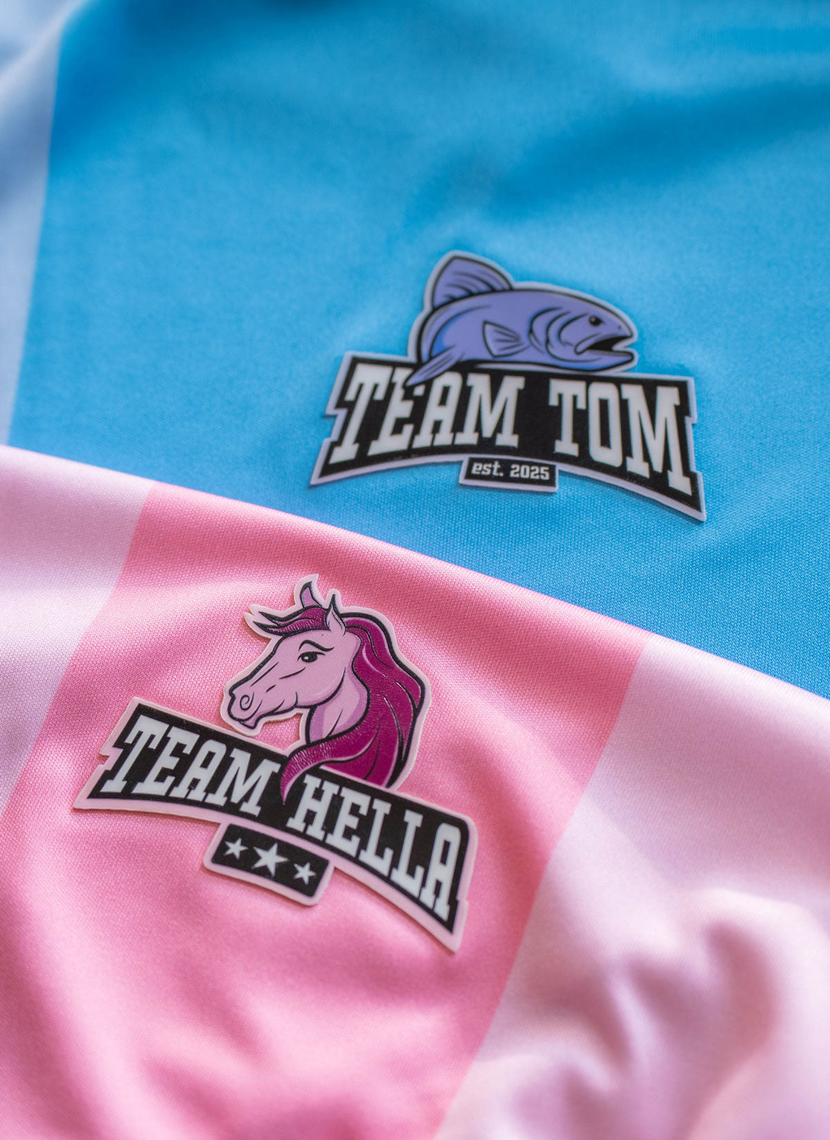 Hella vs. Tom Team-Trikot VORBESTELLUNG
