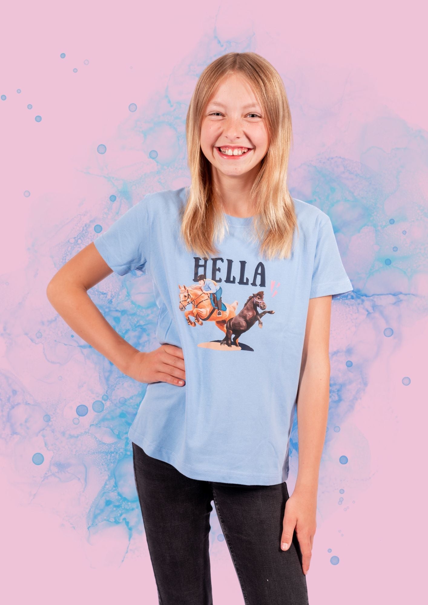 Hella T-Shirt